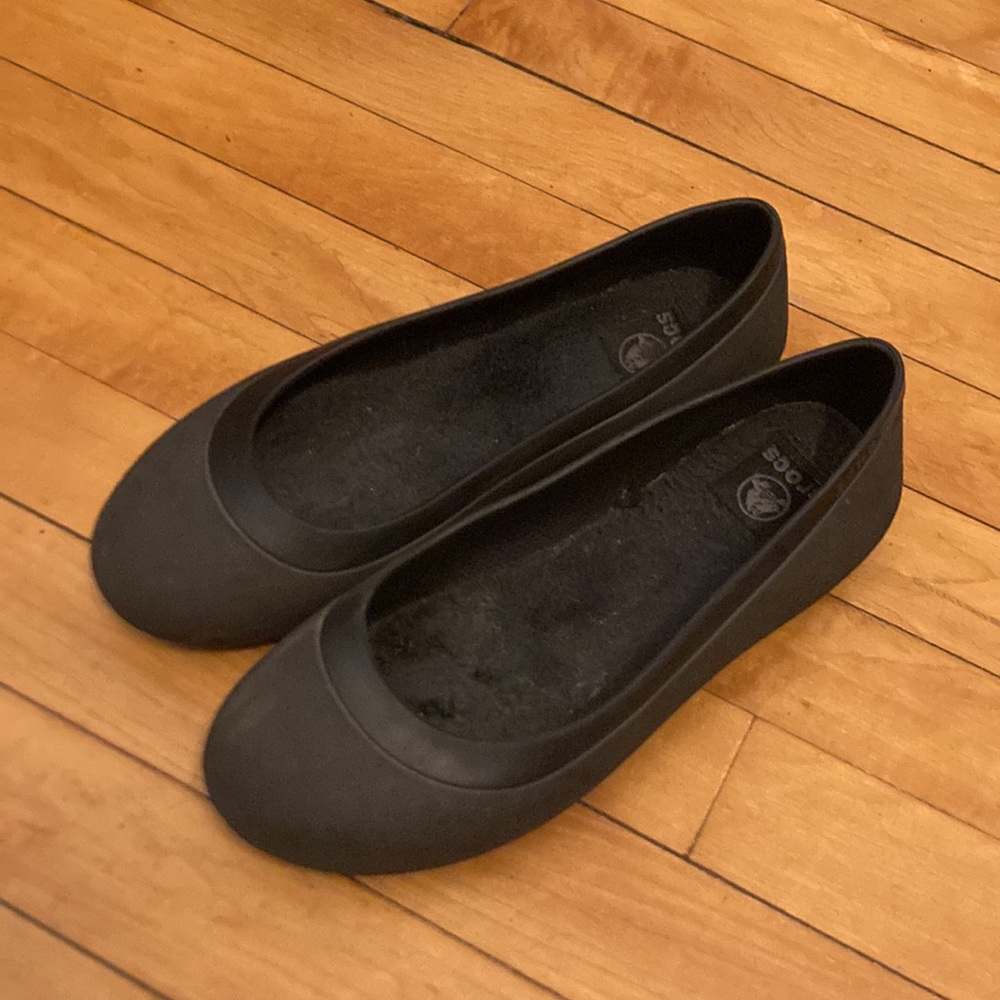 Crocs Flats size 8